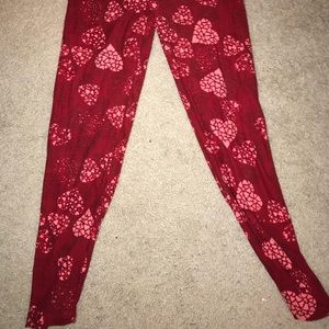 LuLaRoe TC Valentine’s Day leggings